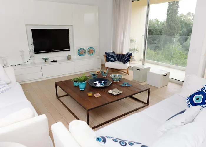 アパート 3br Beachfront Gem In *