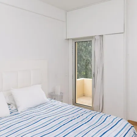 דירה 3br Beachfront Gem In